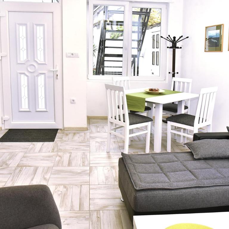 Vajda Apartments - Apartman - Prizemlje - 4