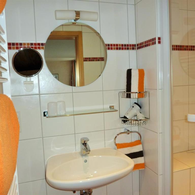 Gästehaus Schaub - Apartment mit Balkon - 5