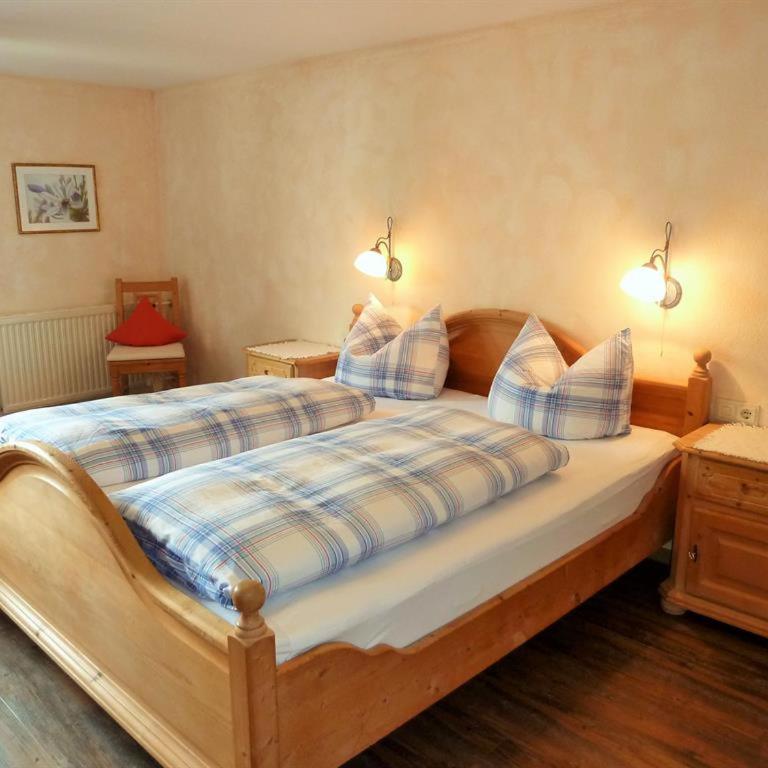 Gästehaus Schaub - Apartment mit Balkon - 4