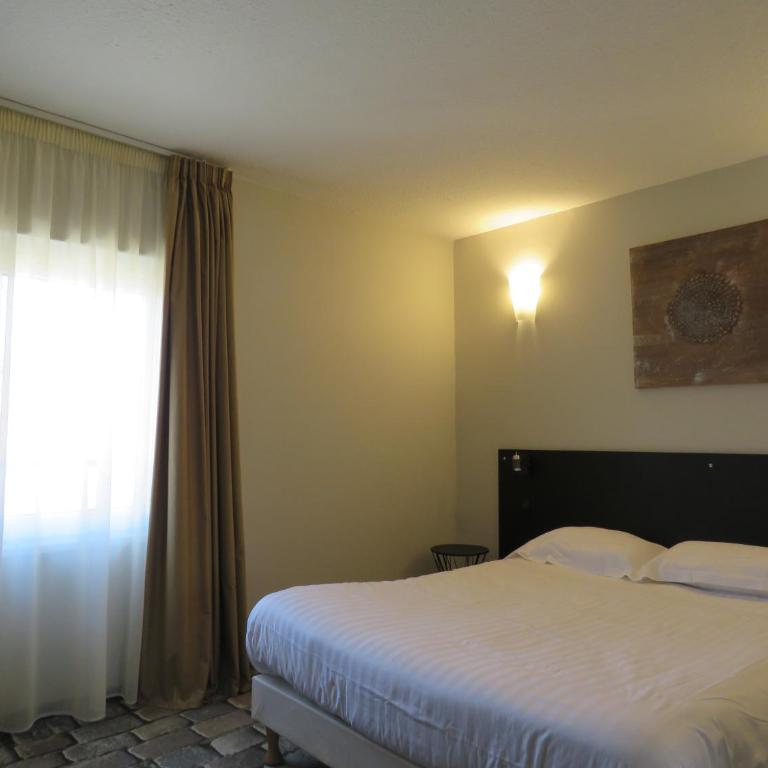CIT'HÔTEL LE DAV Clermont-Ferrand Centre - Chambre Double Classique – Côté Rue - 4
