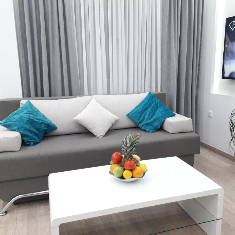 Abbazia Apartments Free Parking Near Center and Vrbas River - Studio Apartman - 2