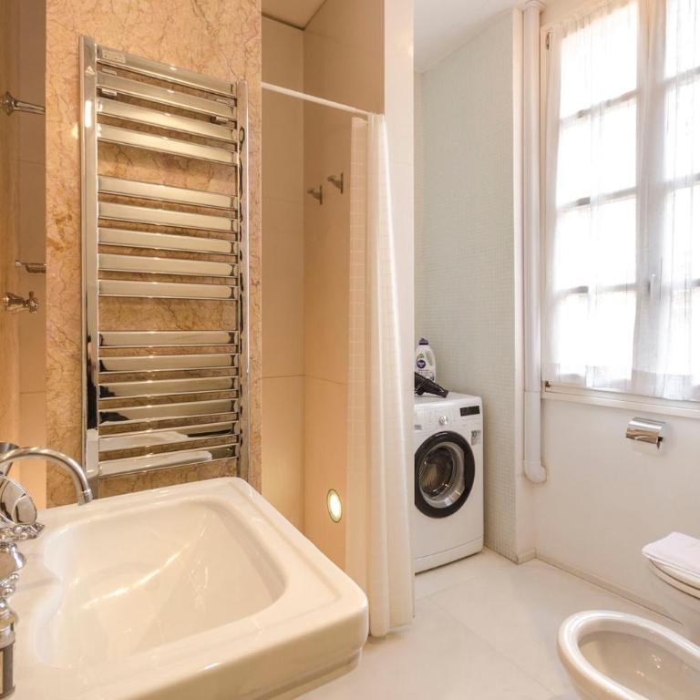 Piazza Maggiore Suite - Appartamento Superior - 33