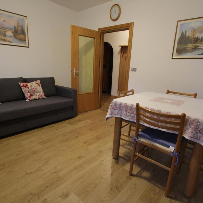 Appartamenti Ciasa Molin - Appartamento con 2 Camere da Letto e Vista Giardino - 9