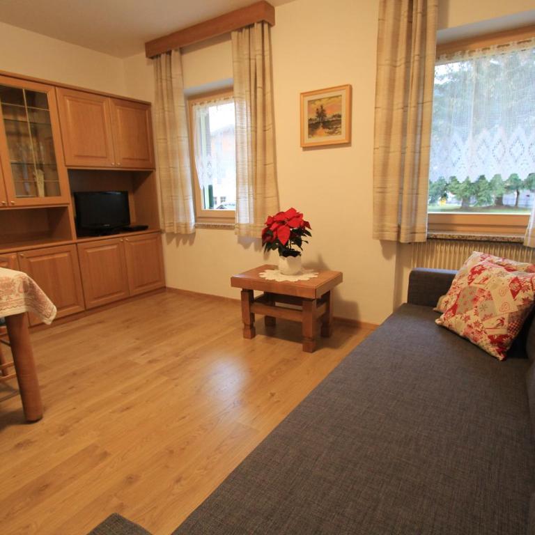 Appartamenti Ciasa Molin - Appartamento con 2 Camere da Letto e Vista Giardino - 10