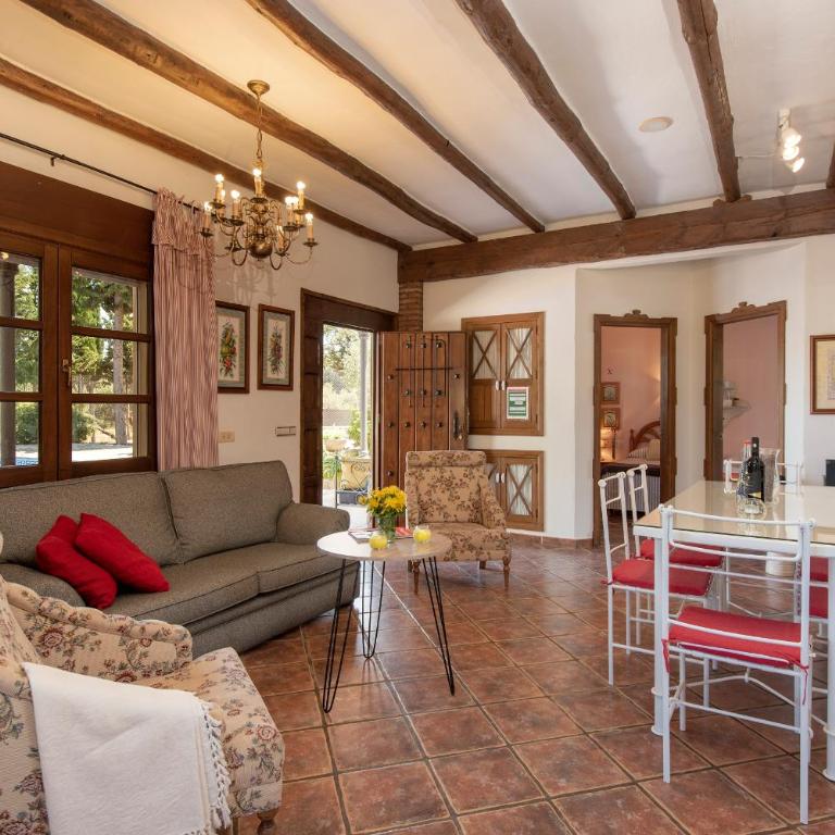 Hacienda Los Olivos - Villa con piscina privada - 10