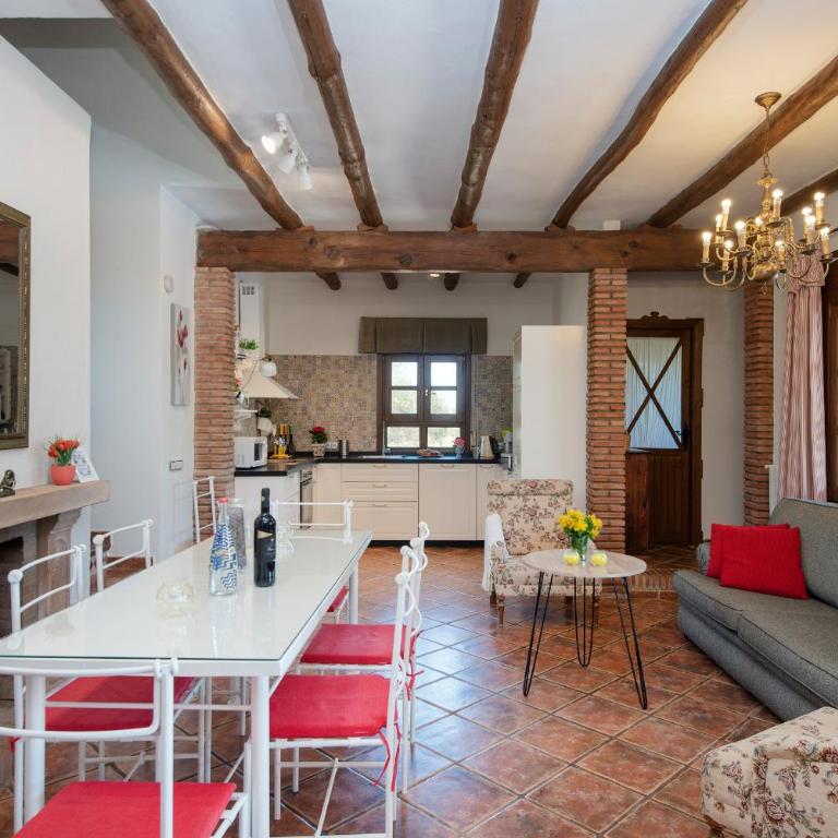Hacienda Los Olivos - Villa con piscina privada - 17