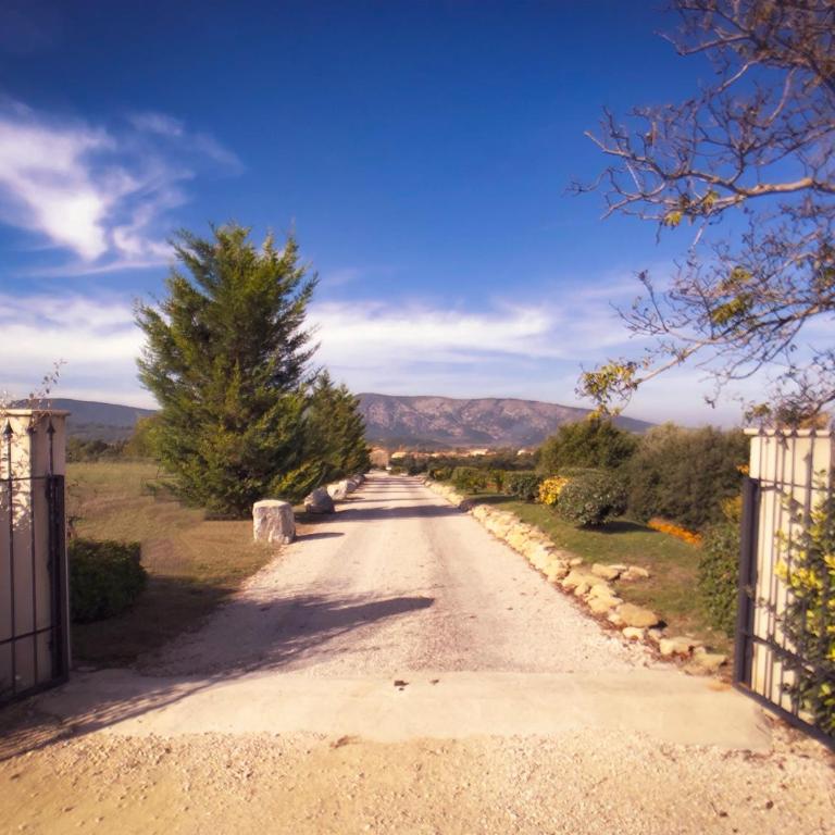 Villas de La Ferme Du Gros Noyer - Villa 2 Chambres avec Piscine Privée - 28