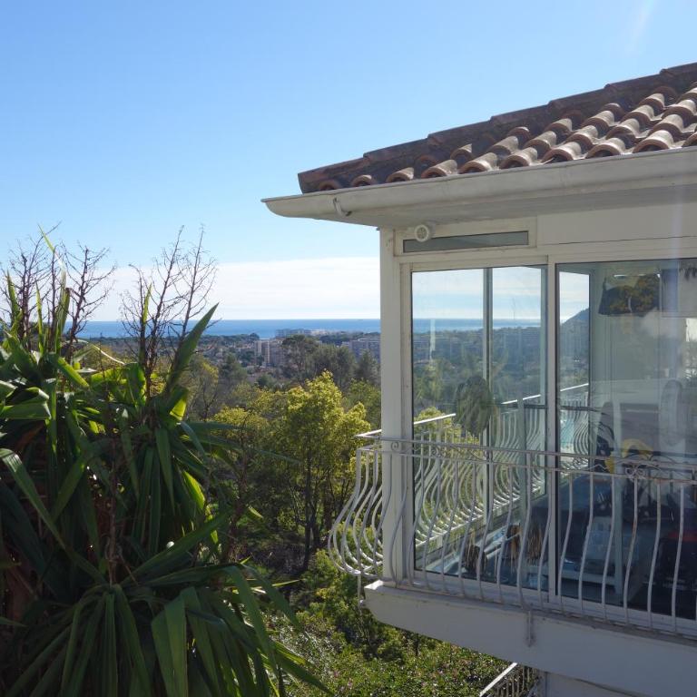 Villa La Riviera - Villa - 29
