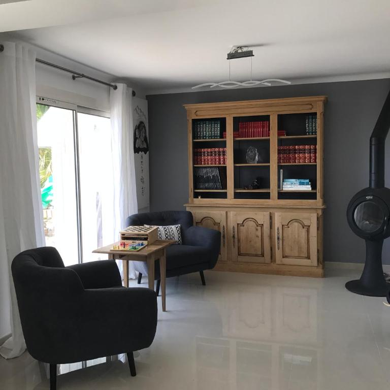 Villa La Riviera - Villa - 18