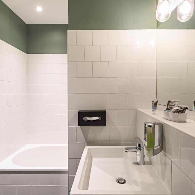 Mercure Nantes Centre Passage Pommeraye - Chambre Double Standard - 9