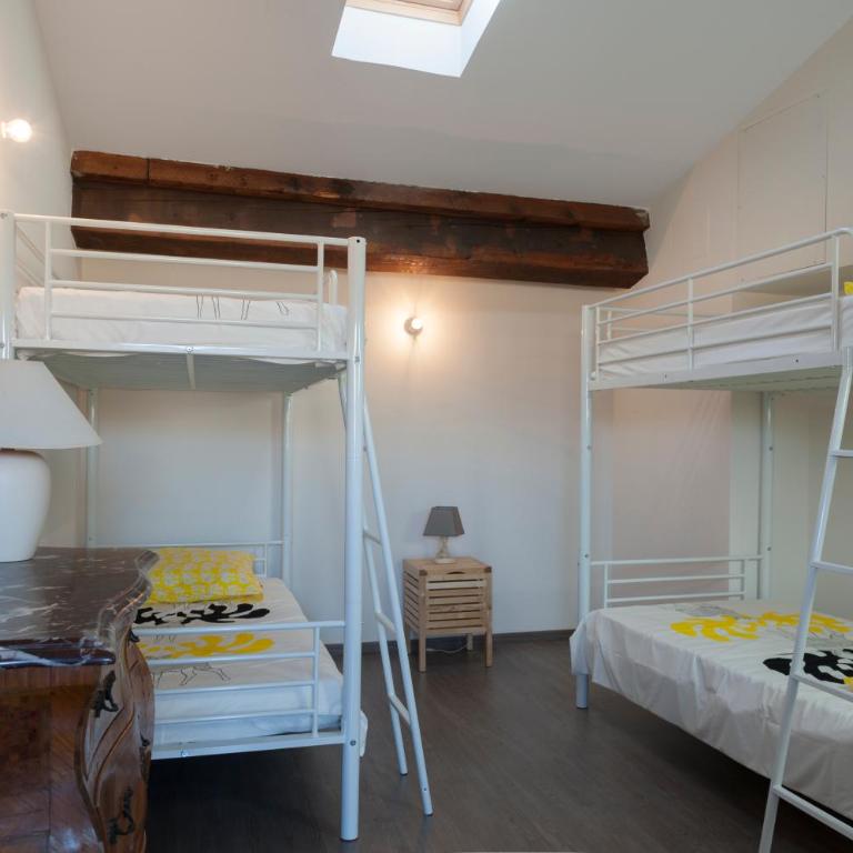 Maison Borrel - Apartment with Terrace with A/C - 9