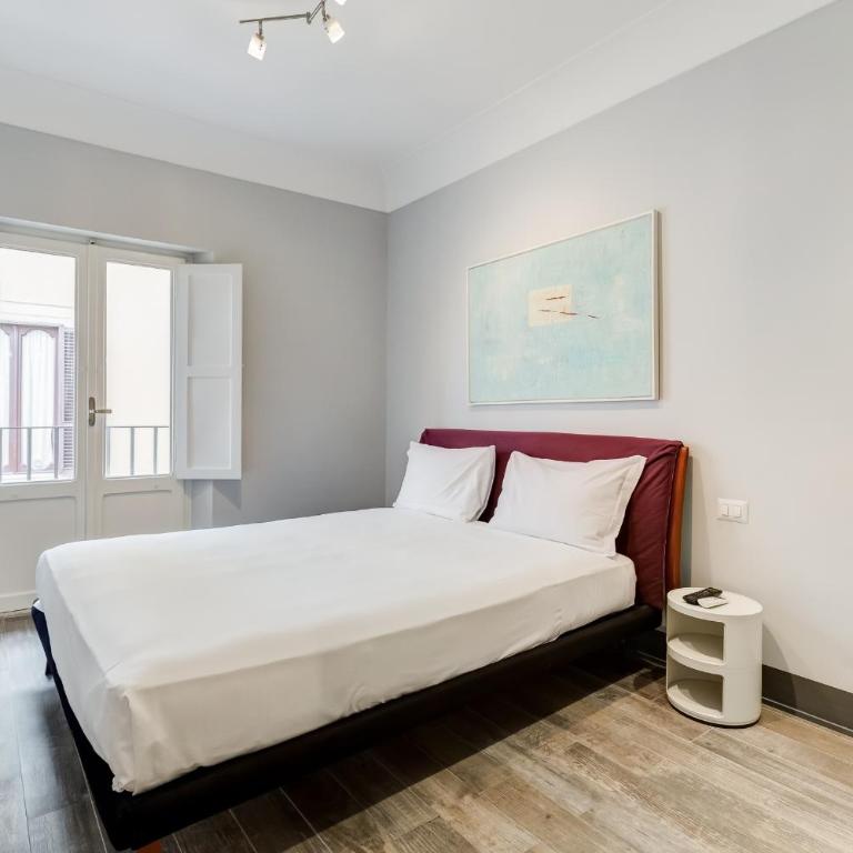 Trevi area Penthouse - Appartamento con 1 Camera da Letto - 2