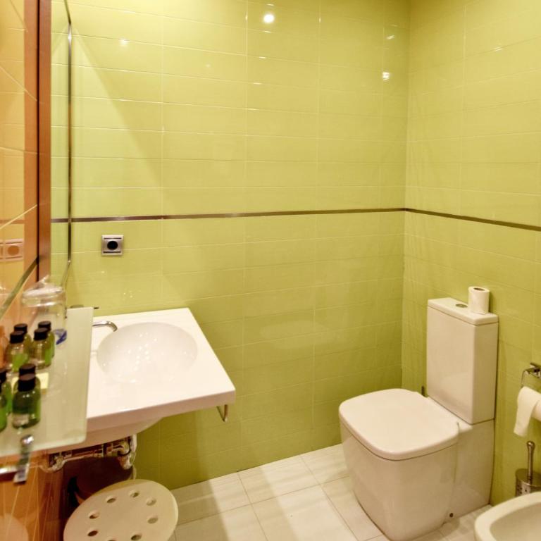 Apartamentos María Luisa - Habitación Familiar - 12