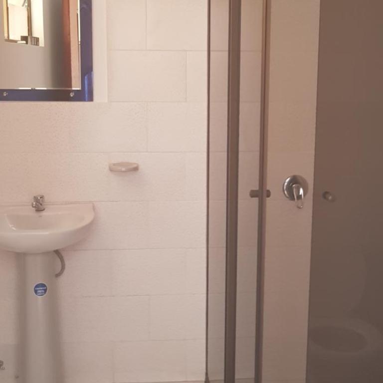 Hostal Phaxsi - Habitación Deluxe con cama extragrande - 14