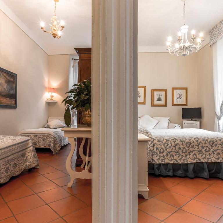 Hotel Villa Maremonti - 2 Camere Matrimoniali Comunicanti (2 Adulti + 2 Bambini) - 4
