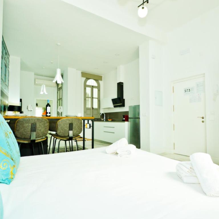 NineSuites - Apartamento Estudio (SUITE4), San Eloy 38 - 4