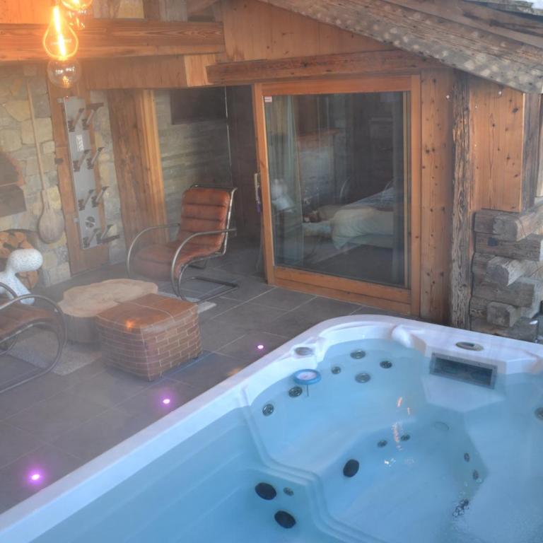 Le Solan d'Aniathazze - Chambre Double - Vue sur Montagne - 5