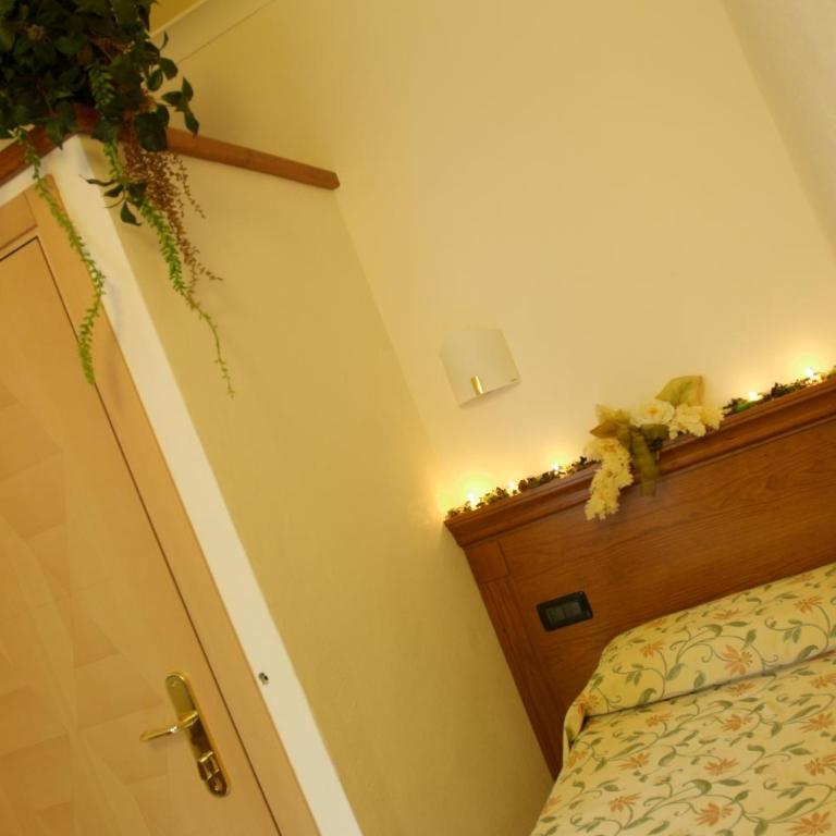 Hotel Astigiana & Appartamenti - Camera Singola - 3