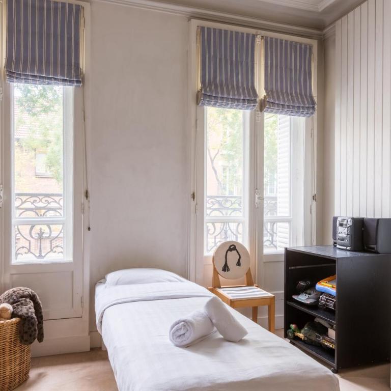 Veeve - Charming Townhouse near Parc Montsouris - Maison de Vacances - 28