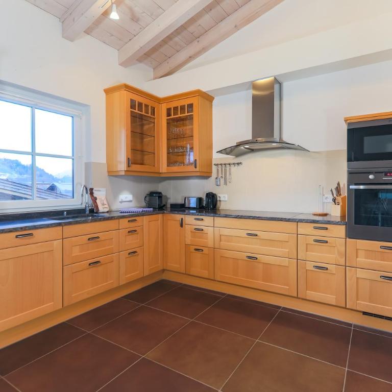 AvenidA Mountain Resort by Alpin Rentals - incl Summercard - Penthouse-Apartment B25 - 7