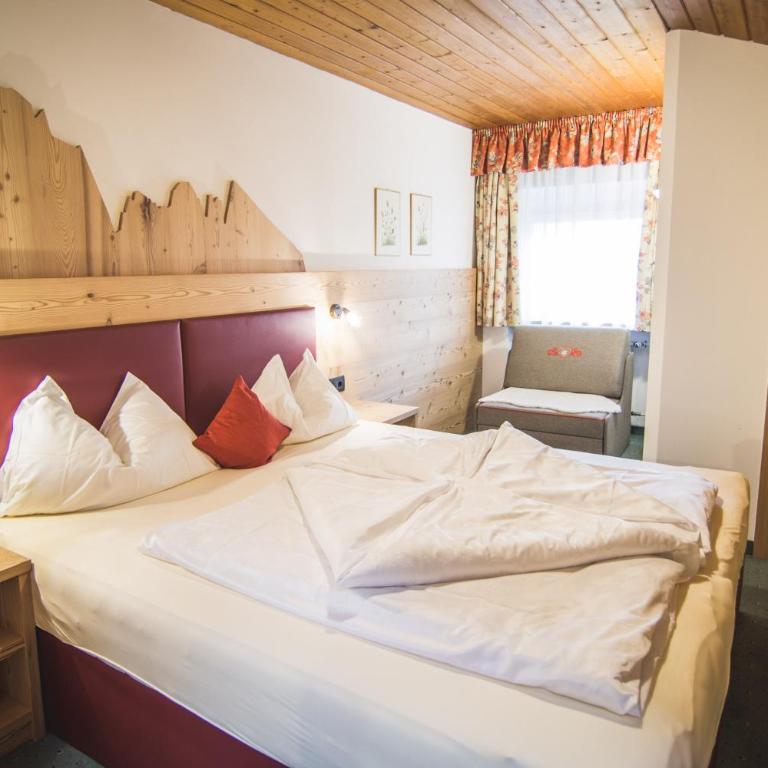 Residence Sisi - Appartamento Mansardato con 2 Camere da Letto - 9
