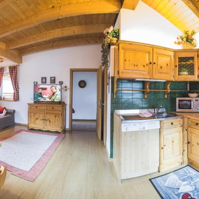 Residence Sisi - Appartamento Mansardato con 2 Camere da Letto - 11