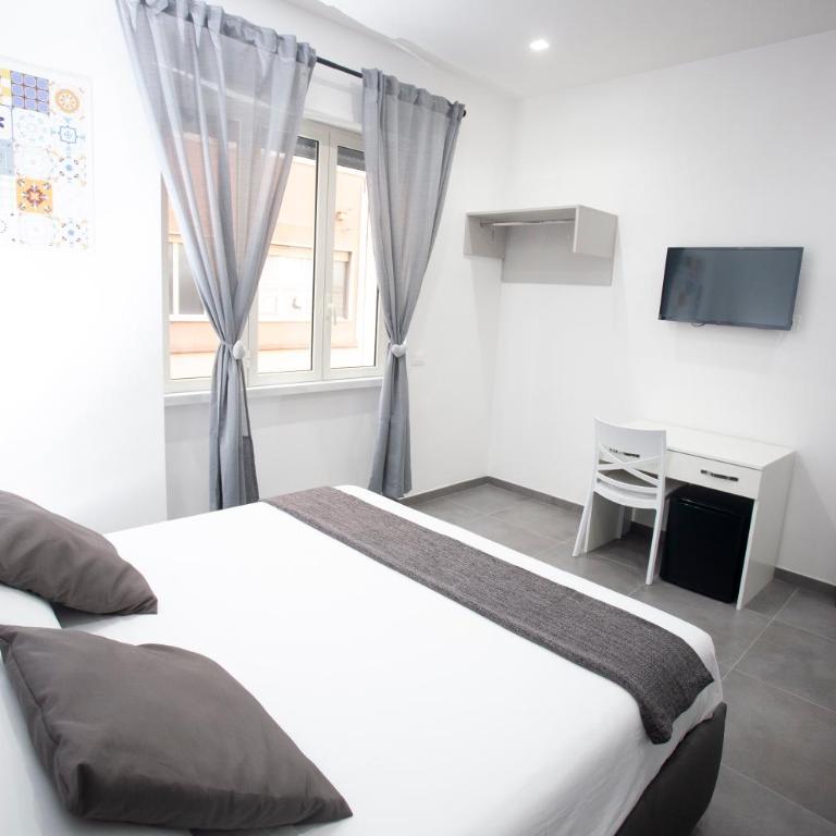 Amazing Napoli - Deluxe Room - 3