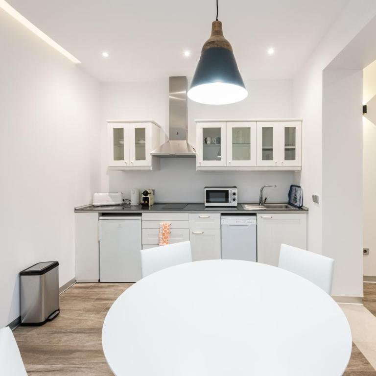 PUERTA DEL SOL CITY CENTER IV C - One-Bedroom Apartment - 14