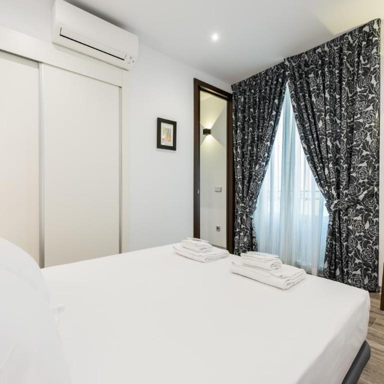 PUERTA DEL SOL CITY CENTER IV C - One-Bedroom Apartment - 9