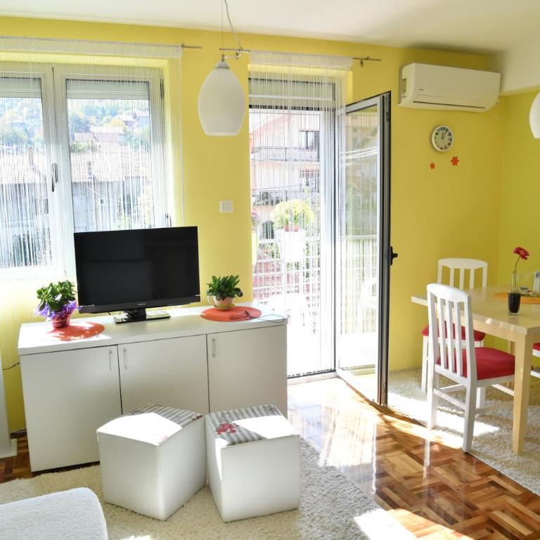 KAFA SA SLAVUJIMA free parking - Apartman sa 2 Spavaće Sobe - 28