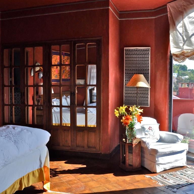 Casa de la Cuesta B&B - Deluxe Double Room with Balcony - 4