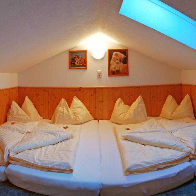 Pension Kristall - Apartment mit 2 Schlafzimmern - 2
