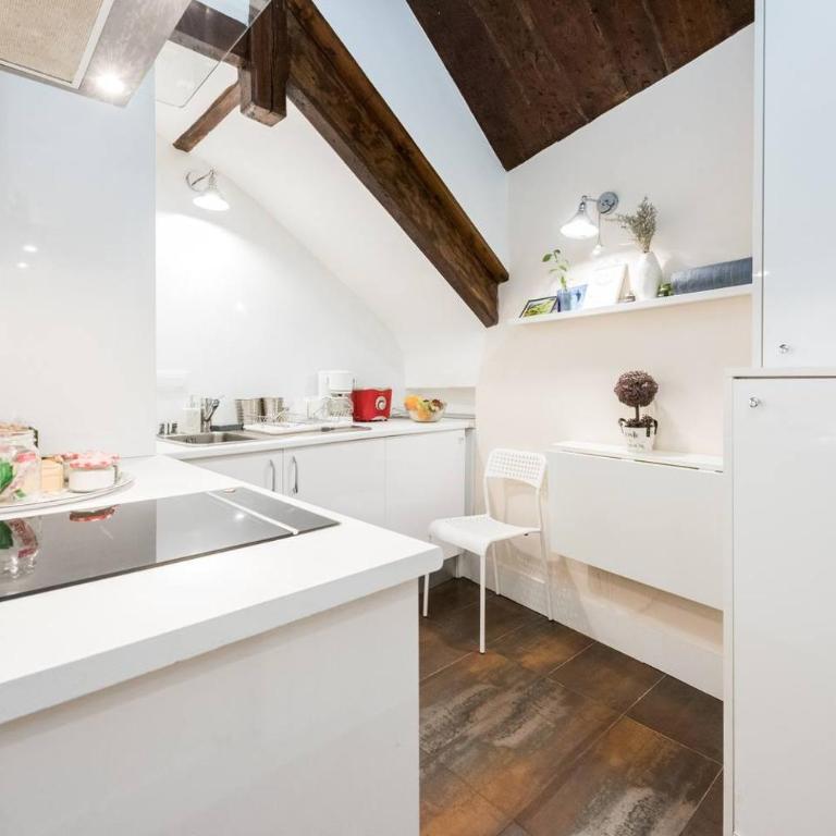 Apartamento en Calle Relatores - Apartamento - Planta baja - 13