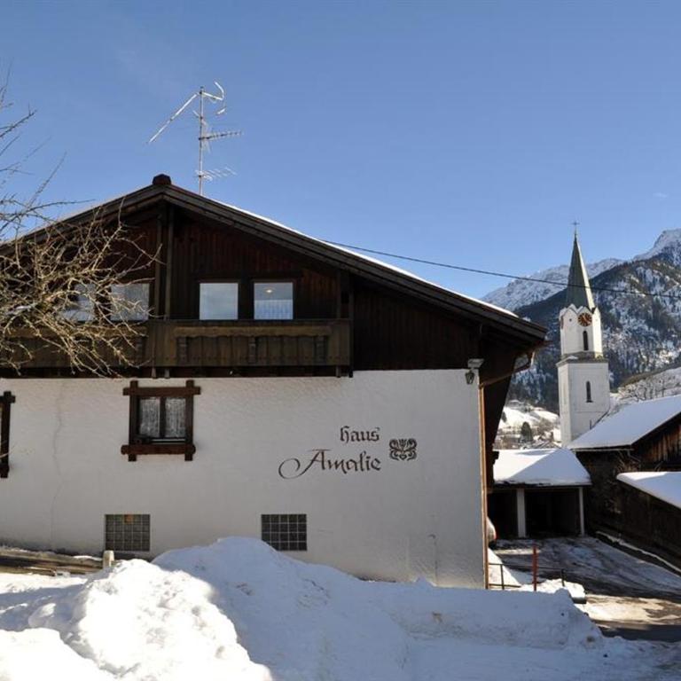 Haus Amalie - Apartment mit 1 Schlafzimmer und Balkon - 9