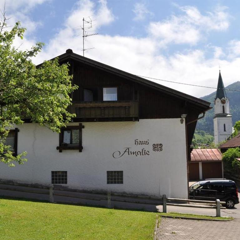 Haus Amalie - Apartment mit 1 Schlafzimmer und Balkon - 1
