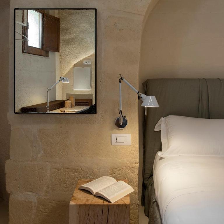 Conche Luxury Retreat - Standard Double Room - 4