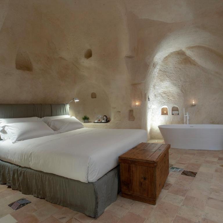 Conche Luxury Retreat - Junior Suite - 2