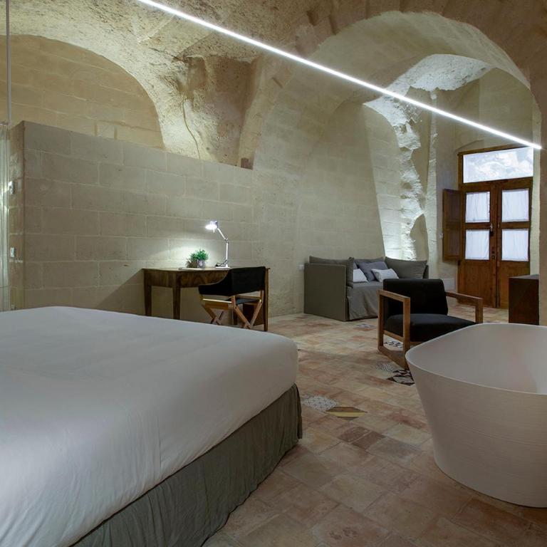 Conche Luxury Retreat - Deluxe Suite - 4