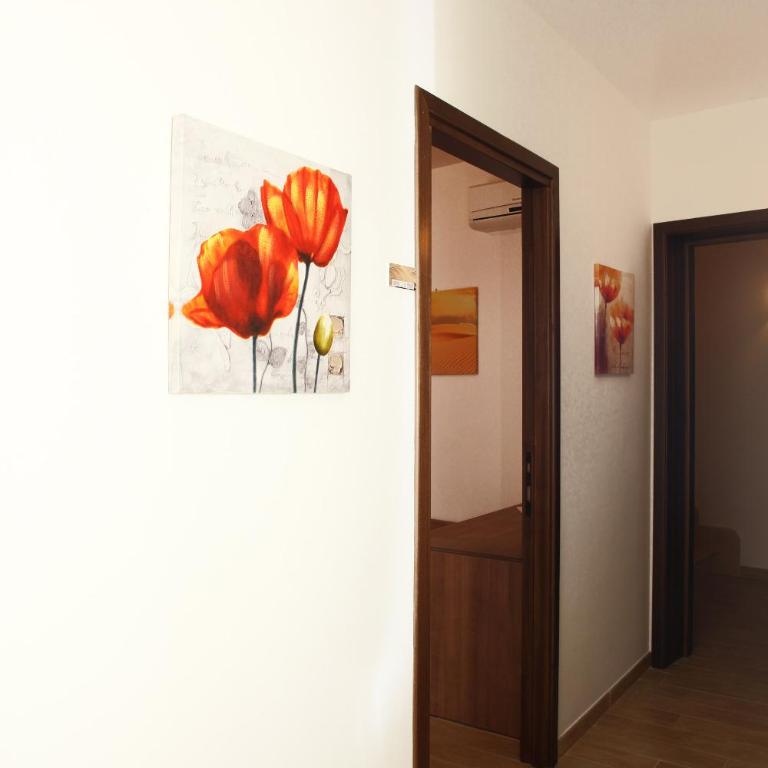 Coralia Bed & Breakfast - Camera Matrimoniale con Balcone - 8