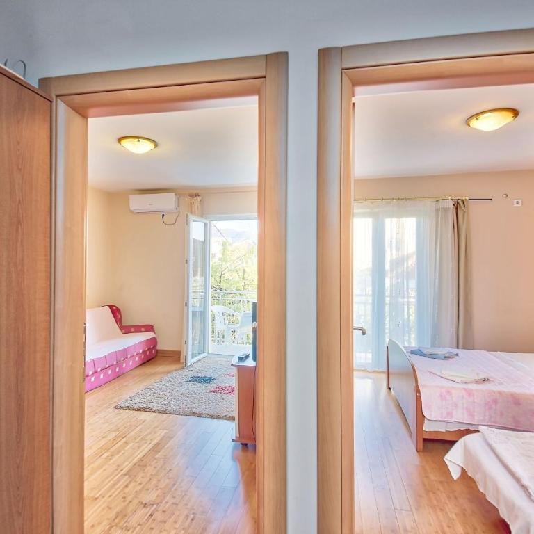 Apartments LUX Milano, Savina,Herceg-Novi - One-Bedroom Apartment - 1