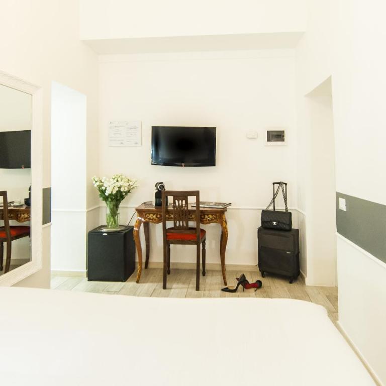 Ripetta Rooms - Camera Matrimoniale Standard - 3