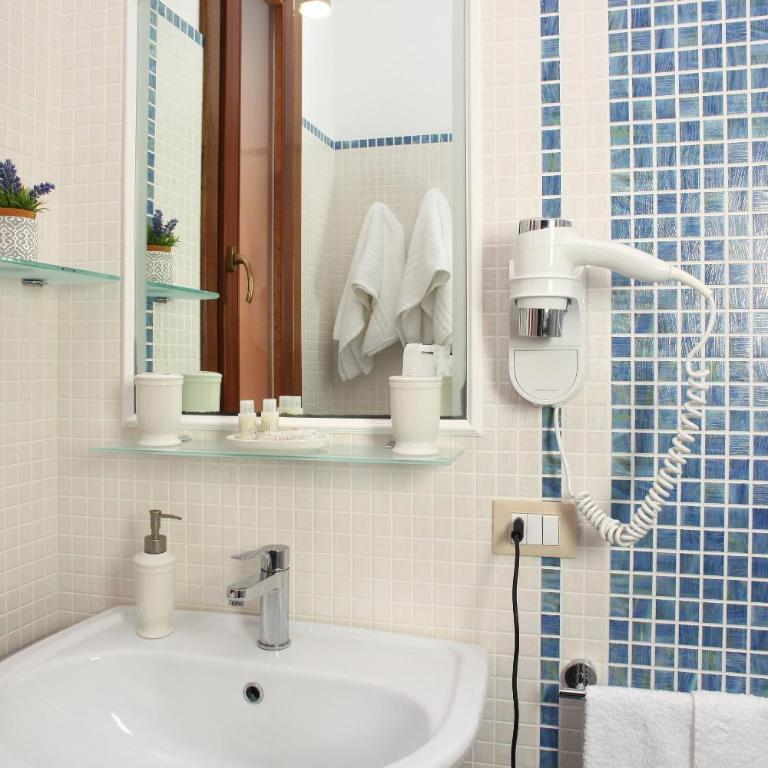Coralia Bed & Breakfast - Camera Matrimoniale Standard - 4