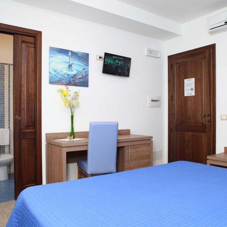 Coralia Bed & Breakfast - Camera Matrimoniale Standard - 26