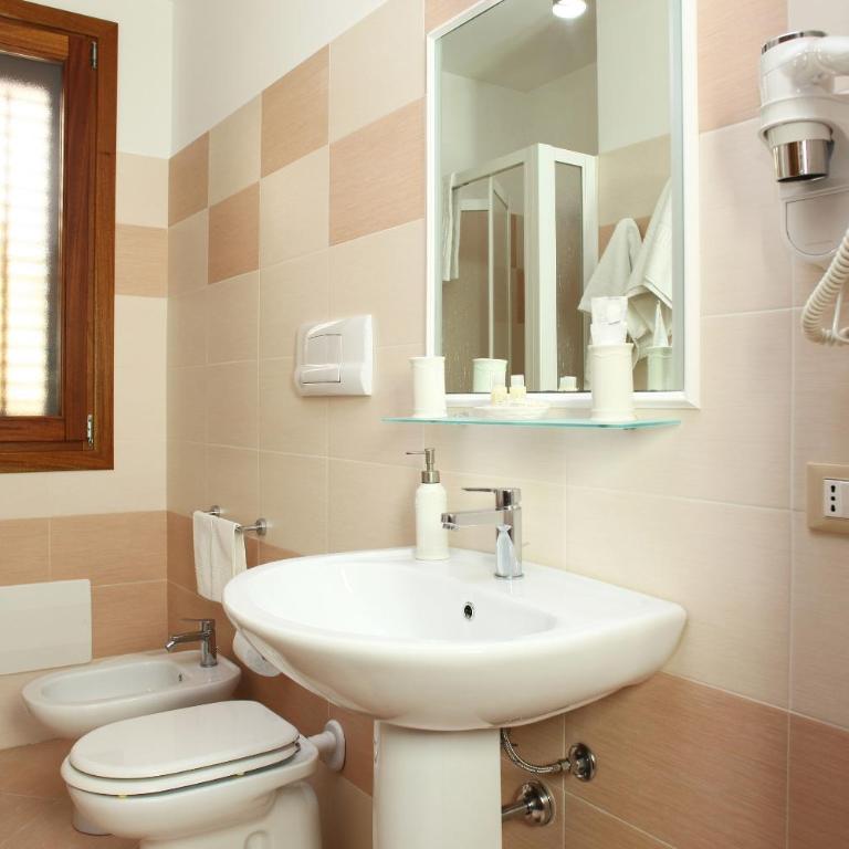 Coralia Bed & Breakfast - Camera Matrimoniale Standard - 15