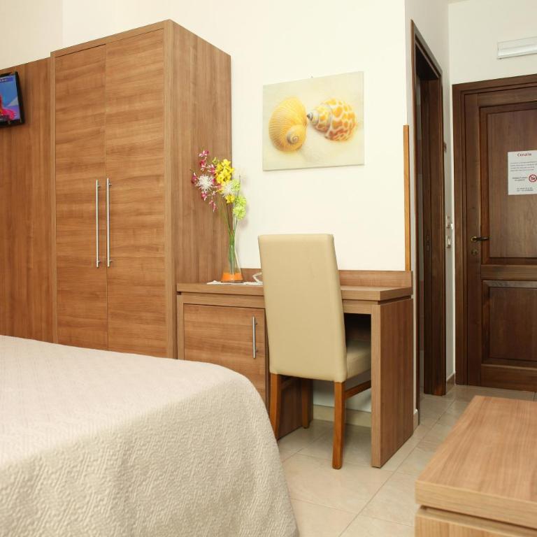 Coralia Bed & Breakfast - Camera Matrimoniale Standard - 21