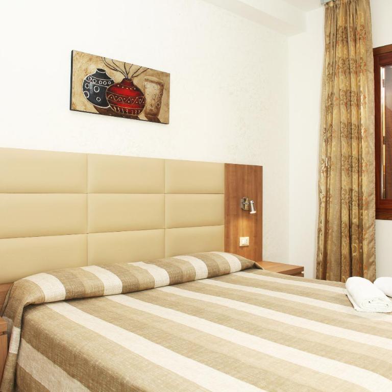 Coralia Bed & Breakfast - Camera Matrimoniale Standard - 33