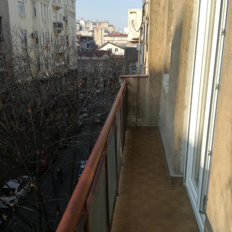 BY THE PARK free parking - Apartman - 32