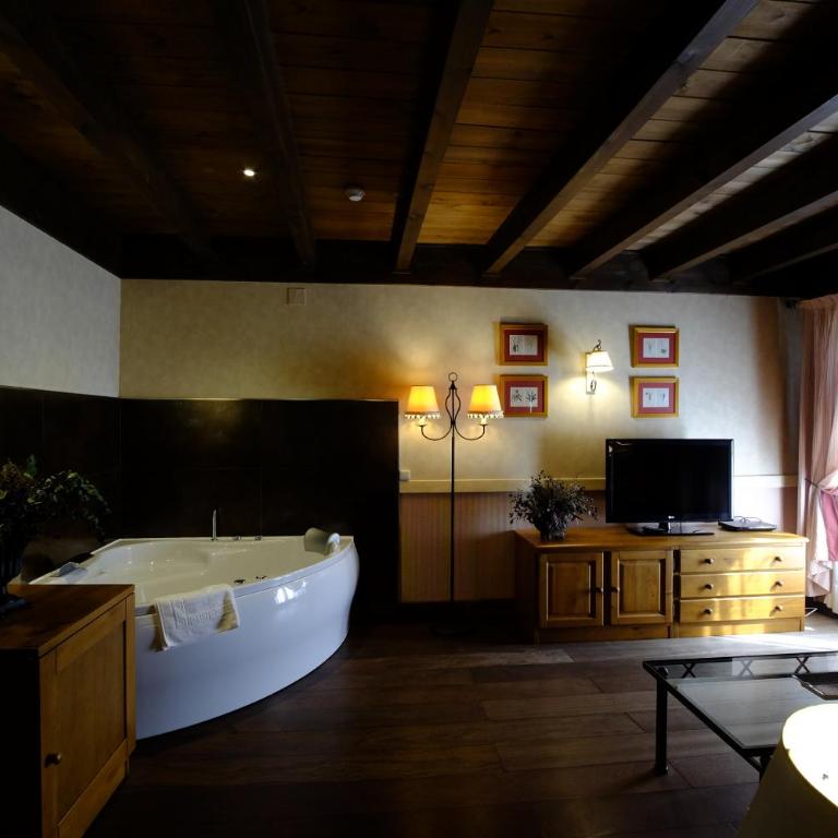 Hotel Pradas Ordesa - Suite Junior con bañera de hidromasaje - 18