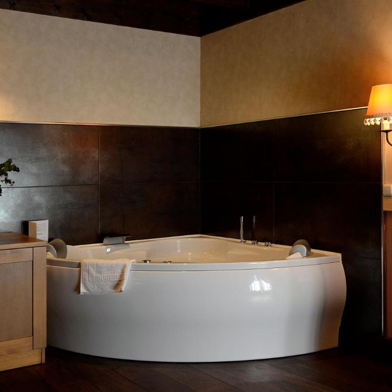 Hotel Pradas Ordesa - Suite Junior con bañera de hidromasaje - 15