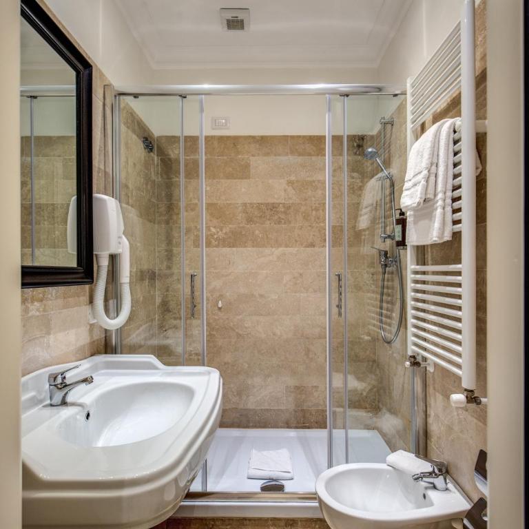 Hotel Domus Mea - Suite con Vasca Idromassaggio - 12